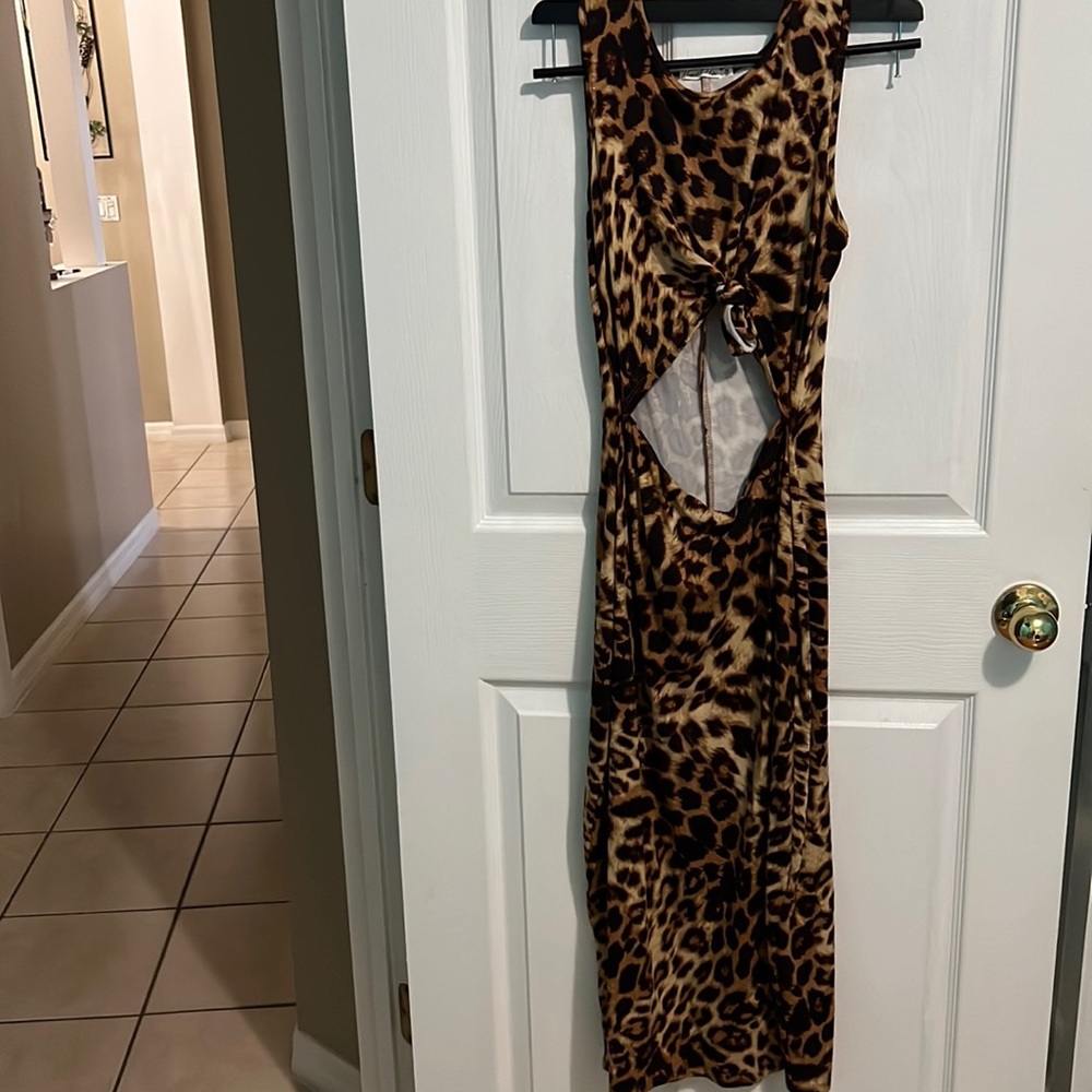 Leopard print midi dress with tie front